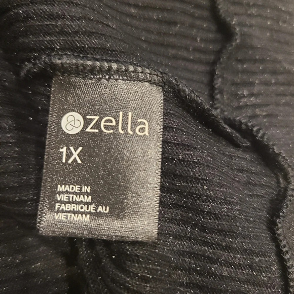 NWT Zella actiwear women's sz.1X black with metallic fabrics( E) - Picture 11 of 12